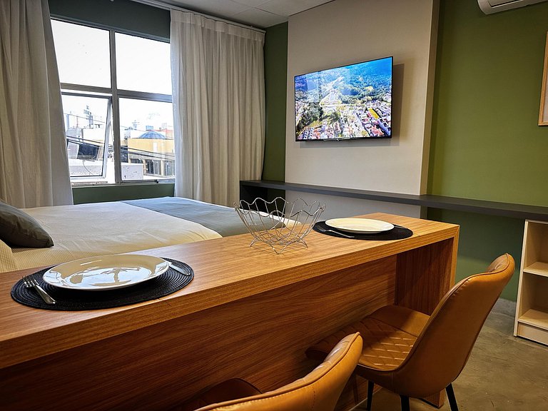 Damani Studios 113