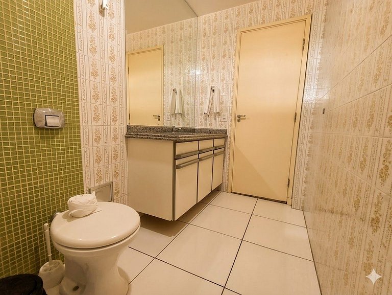 Amplo apto 3 quart no Centro de Foz – Ed. Londrina
